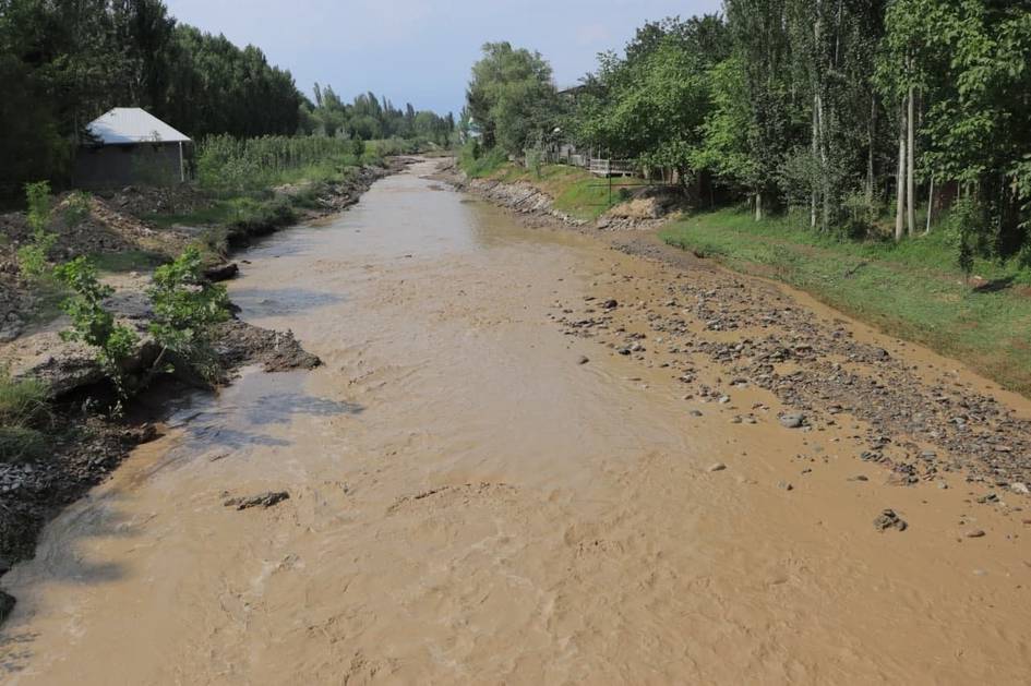 O‘zbekistonda hafta oxirigacha sel xavfi e’lon qilindi